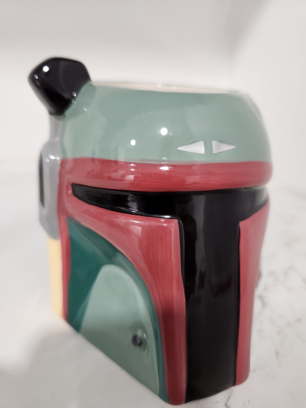Star Wars Boba Fett Helmet Ceramic Mug in Green, Red, Black
